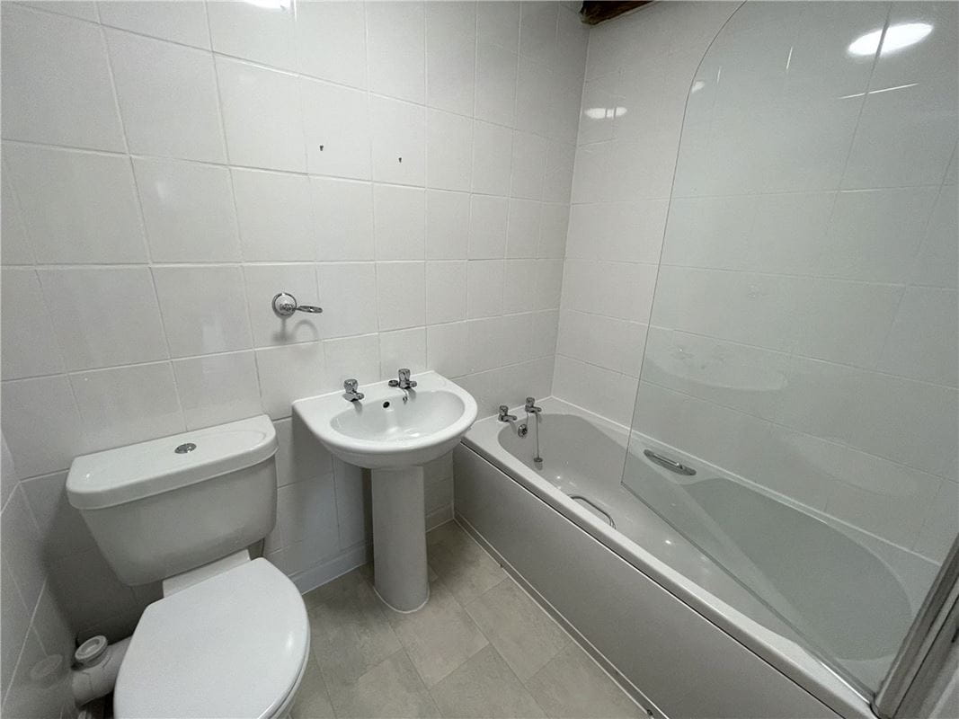 2 bedroom cottage, Coach House Cottages, Priory Estate YO26