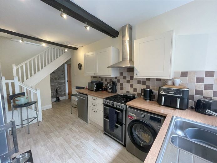 2 bedroom cottage, Nabbs Lane, Slaithwaite HD7