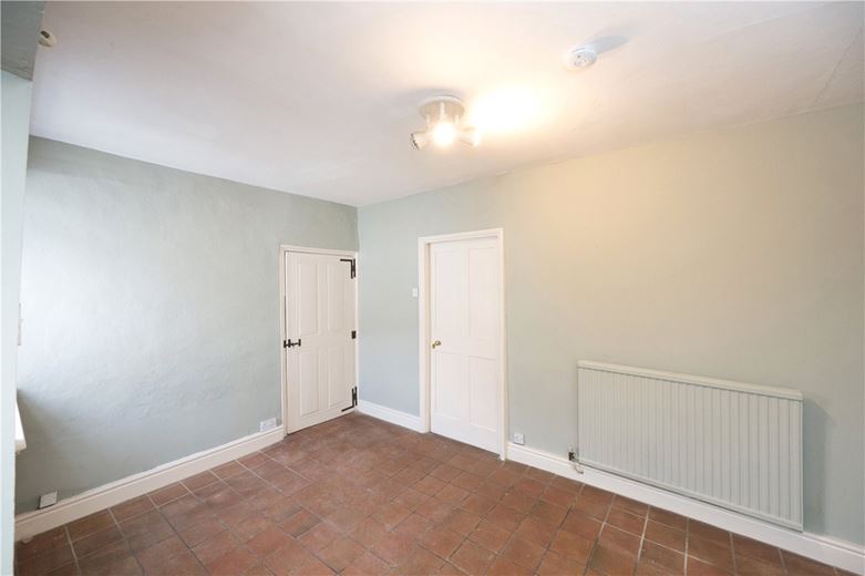 4 bedroom cottage, The Green, Kirklington DL8