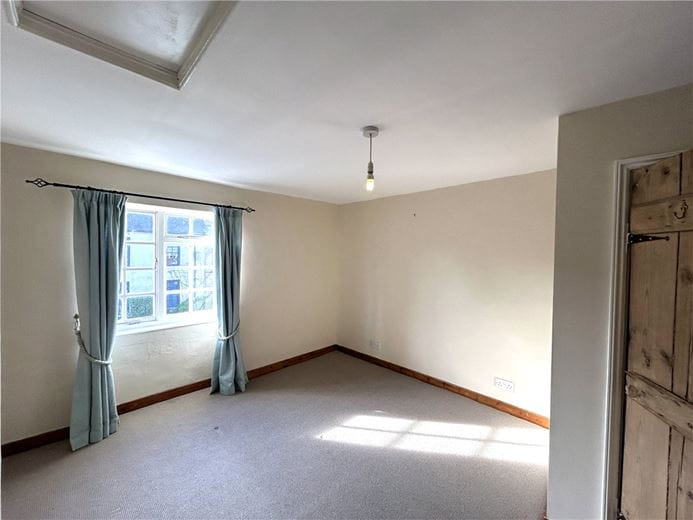 3 bedroom cottage, 15 Main Street, Wath HG4