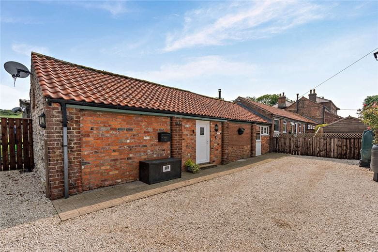  Farm, Wains Lane, Staxton YO12 - Sold STC