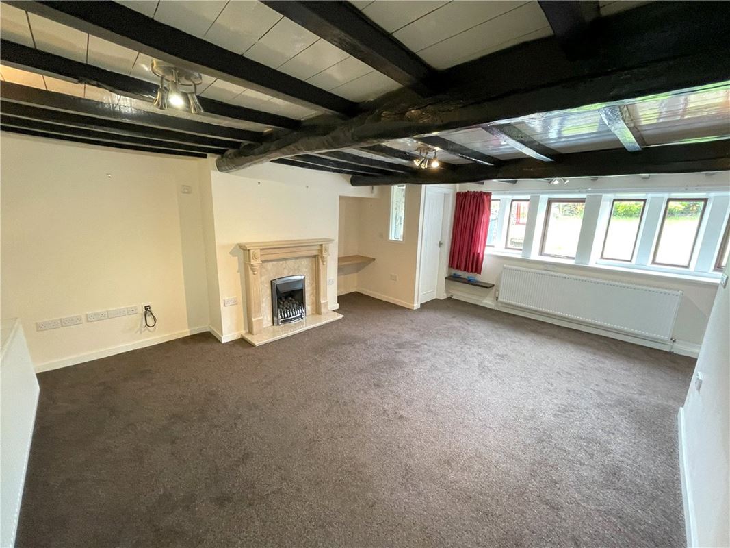 2 bedroom cottage, Slaithwaite, Huddersfield HD7