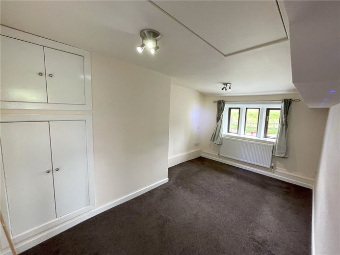 2 bedroom cottage, Slaithwaite, Huddersfield HD7