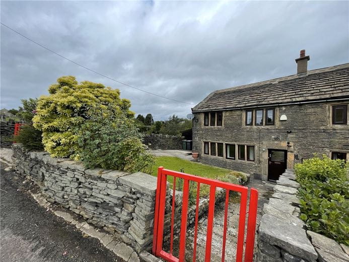 2 bedroom cottage, Slaithwaite, Huddersfield HD7 - Available