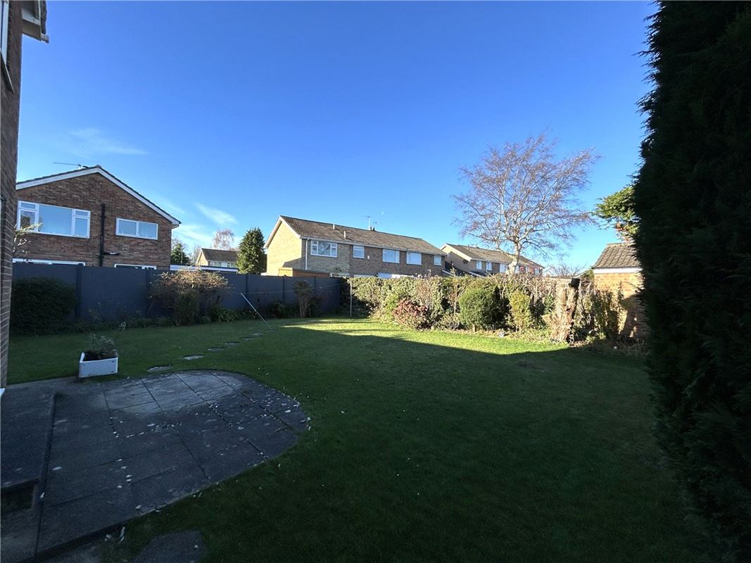 4 bedroom house, Beckwith Crescent, Harrogate HG2 - Available