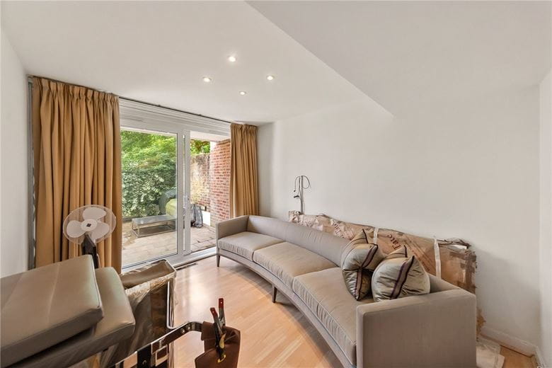 6 bedroom house, Woodsford Square, London W14
