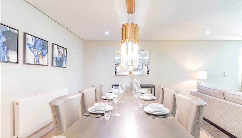 3 bedroom flat, Merchant Square East, London W2 - Available