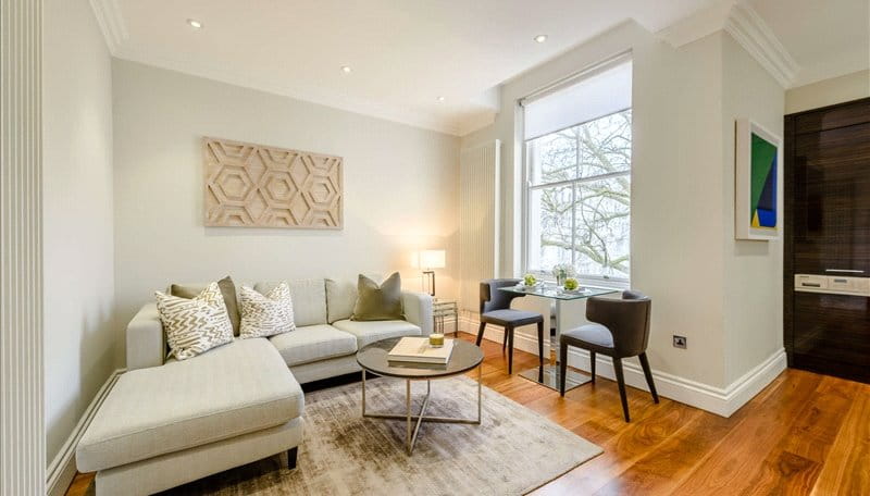 1 bedroom flat, Kensington Garden Square, Bayswater W2 - Available