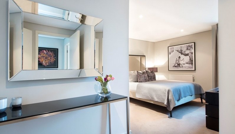 3 bedroom flat, Merchant Square East, London W2 - Available