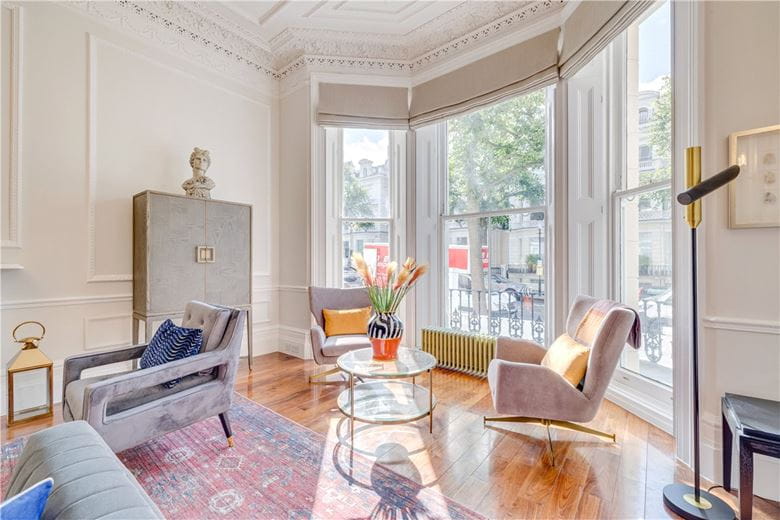 3 bedroom flat, Holland Park, Holland Park W11 - Available