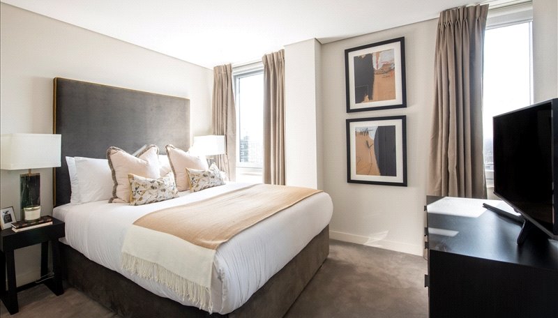 4 bedroom flat, Merchant Square East, London W2 - Available