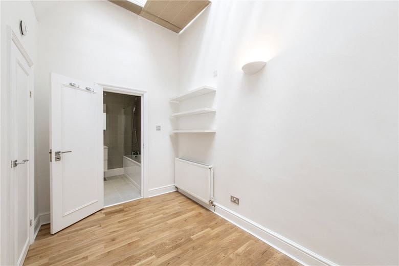 1 bedroom flat, Chesham Place, Belgravia SW1X - Let Agreed