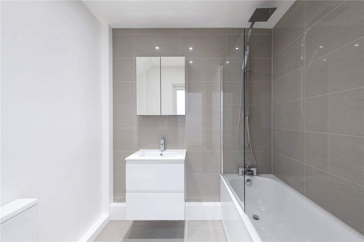 1 bedroom flat, Chesham Place, Belgravia SW1X - Let Agreed