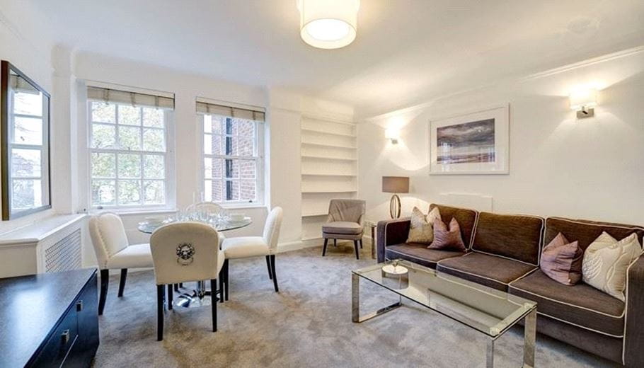 2 bedroom flat, Pelham Court, 145 Fulham Road SW3 - Available