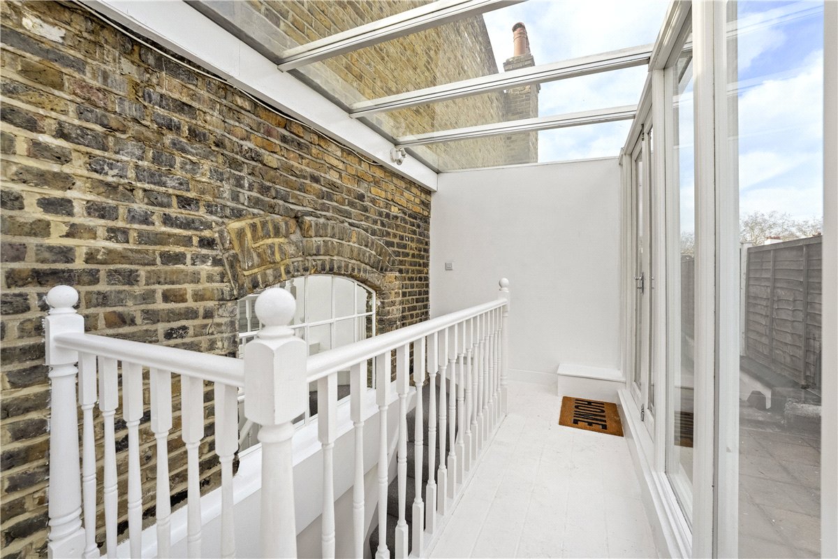 4 bedroom house, Donne Place, Chelsea SW3 - Available