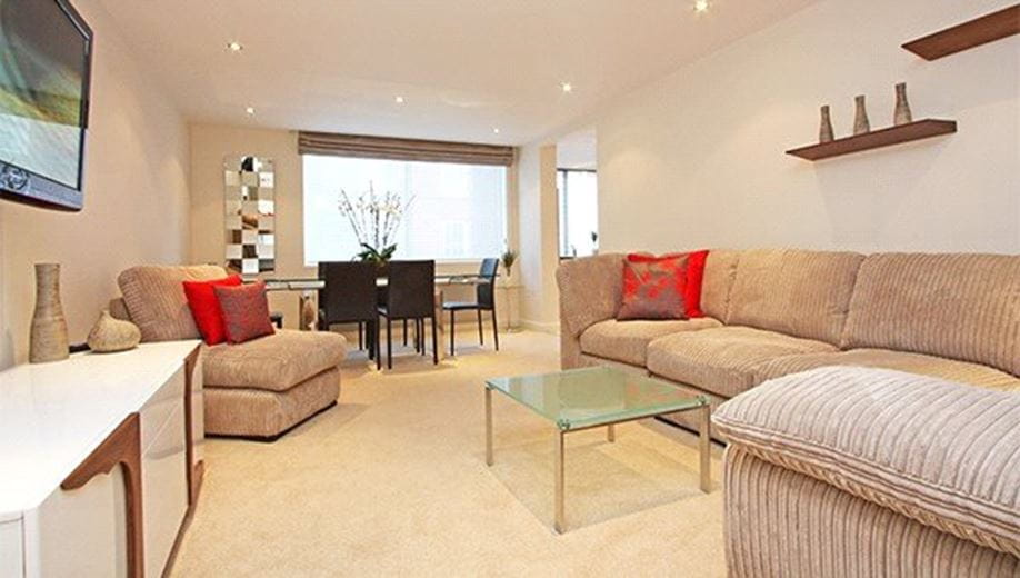 2 bedroom flat, Ebury Street, London SW1W - Available