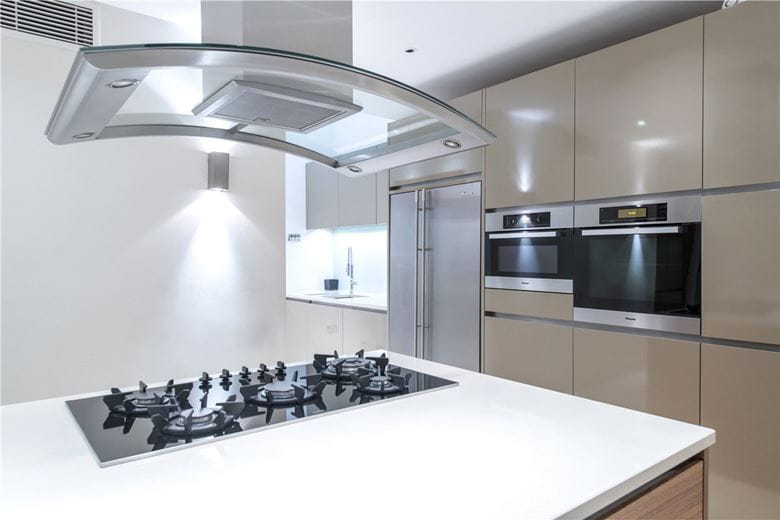 3 bedroom house, Wilton Row, Knightsbridge SW1X - Available