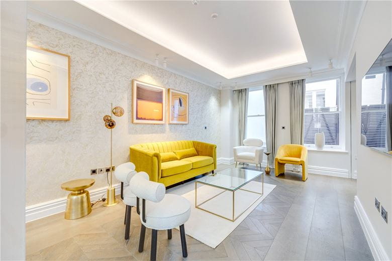 4 bedroom house, Queens Gate Mews, London SW7 - Available