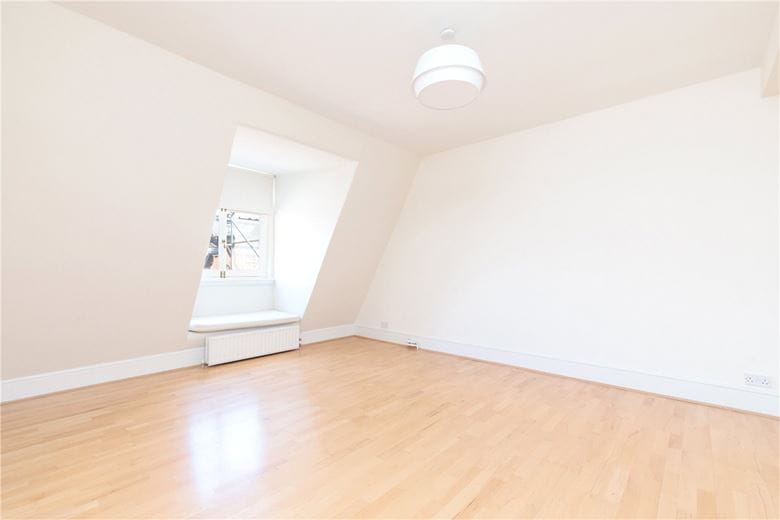 2 bedroom flat, Thurloe Place, South Kensington SW7 - Available