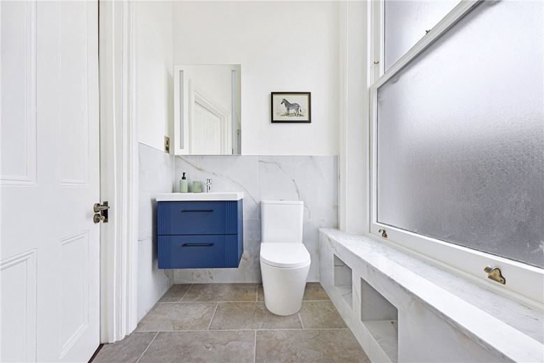 4 bedroom house, St Lawrence Terrace, North Kensington W10 - Available