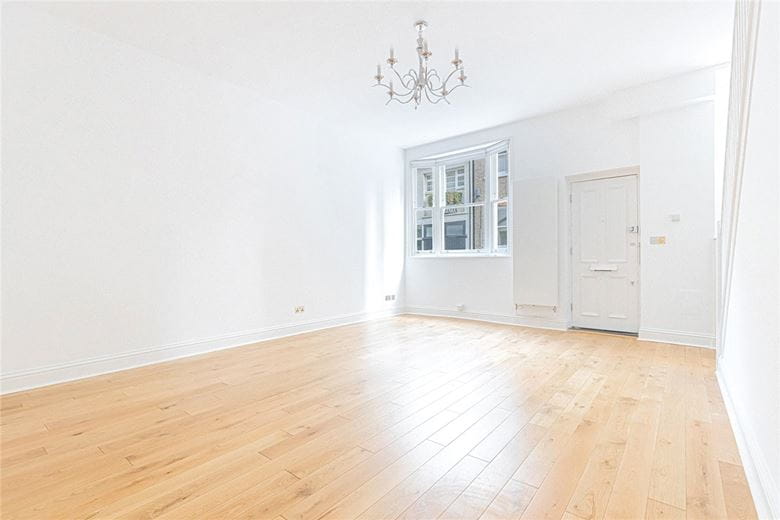 2 bedroom house, Egerton Gardens Mews, Knightsbridge SW3 - Available