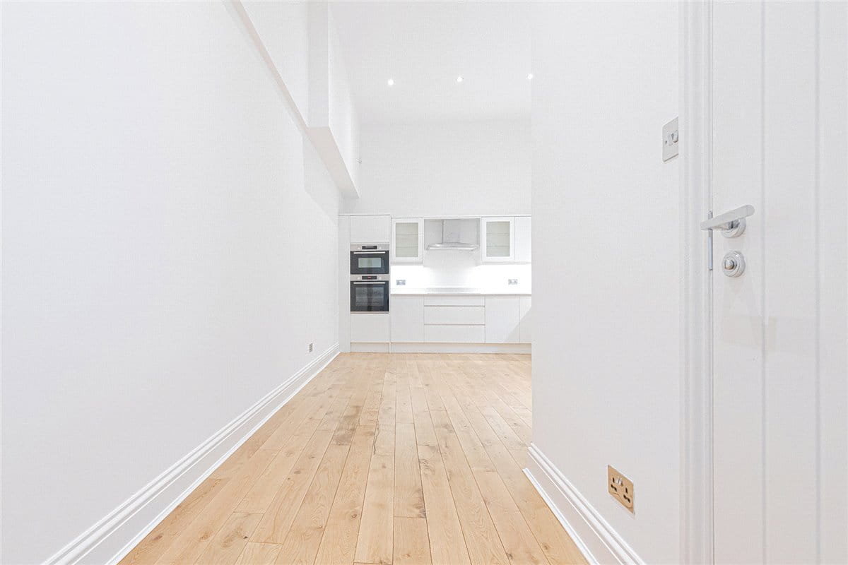 2 bedroom house, Egerton Gardens Mews, Knightsbridge SW3 - Available