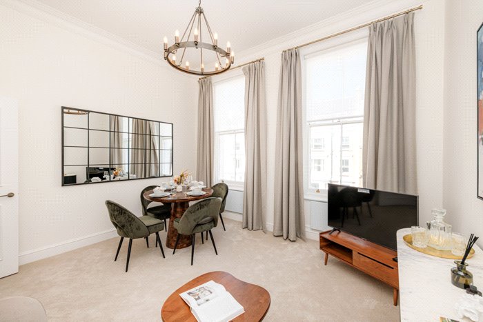 2 bedroom flat, Lexham Gardens, Kensington W8 - Available