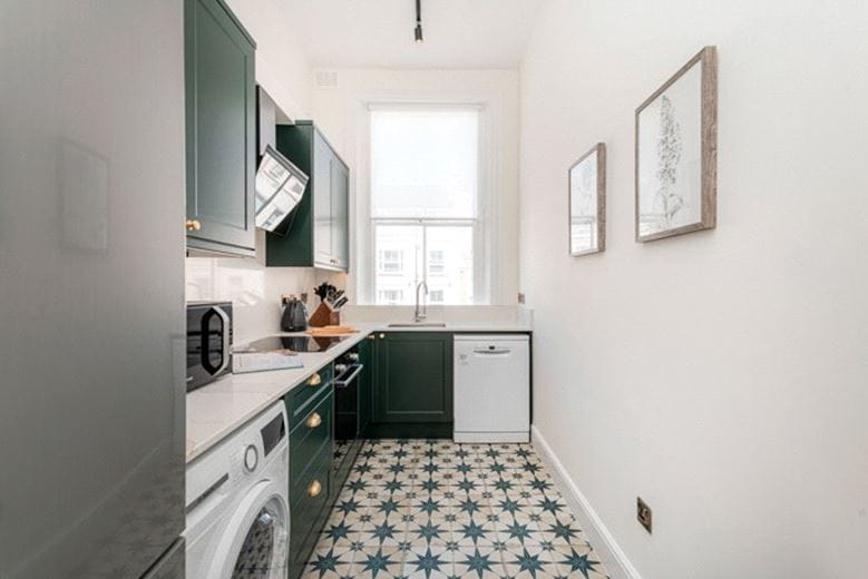 2 bedroom flat, Lexham Gardens, Kensington W8 - Available