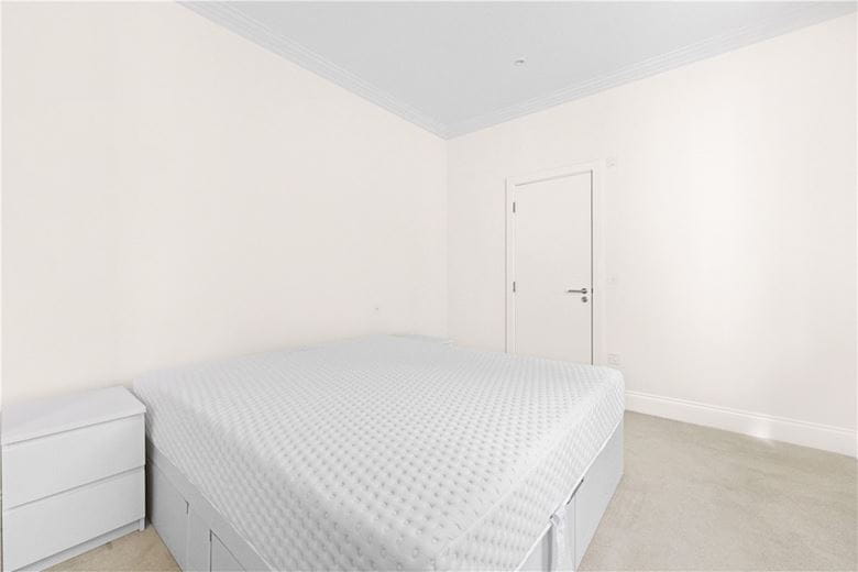 1 bedroom flat, Egerton Gardens Mews, Knightsbridge SW3 - Available
