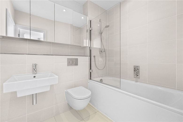 1 bedroom flat, Egerton Gardens Mews, Knightsbridge SW3 - Available