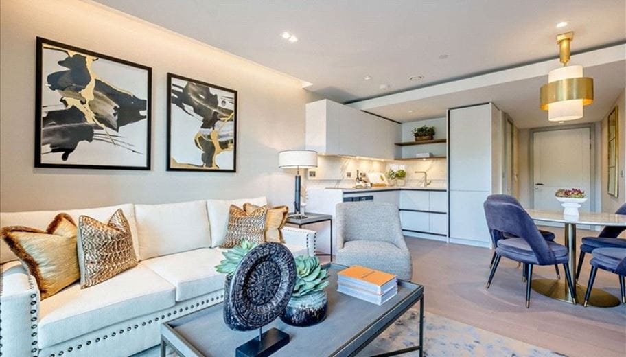 1 bedroom flat, Edgware Road, London W2 - Available