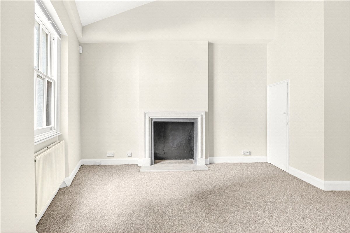1 bedroom flat, Thurloe Place Mews, South Kensington SW7 - Available
