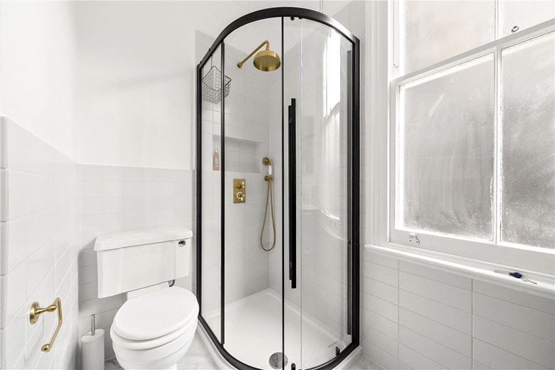 4 bedroom flat, Southwell Gardens, South Kensington SW7 - Available