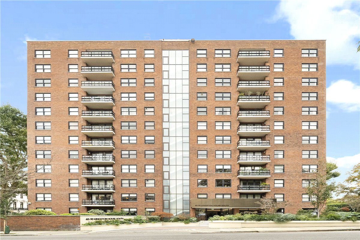 4 bedroom flat, Kingston House South, Ennismore Gardens SW7 - Available