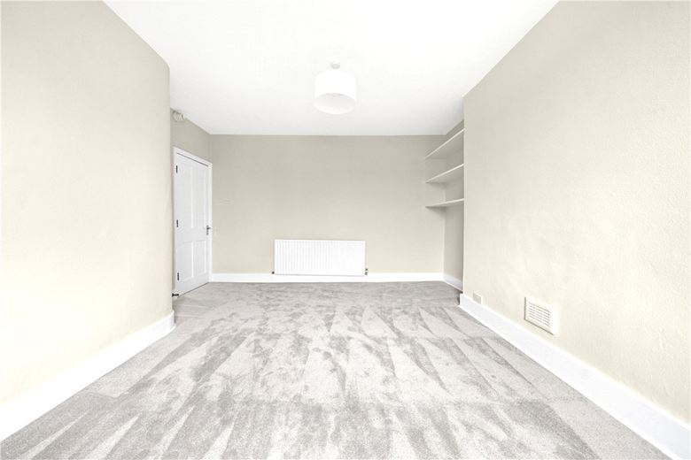 2 bedroom flat, Thurloe Street, South Kensington SW7 - Available