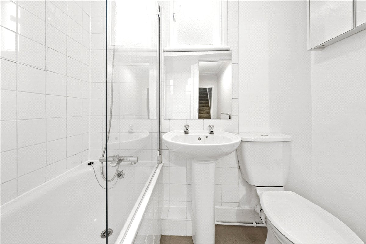2 bedroom flat, Thurloe Street, South Kensington SW7 - Available