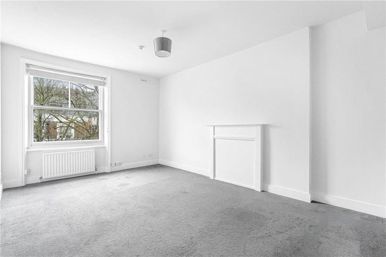 2 bedroom flat, Upper Addison Gardens, Holland Park W14 - Let Agreed
