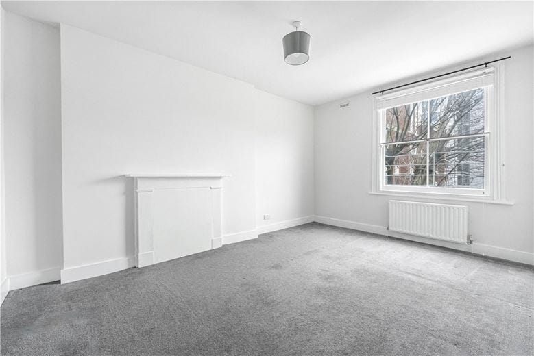 2 bedroom flat, Upper Addison Gardens, Holland Park W14 - Let Agreed