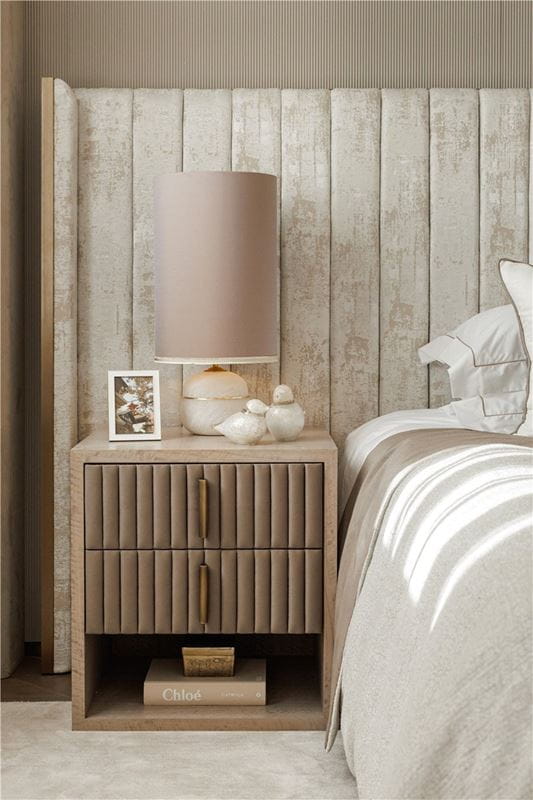 7 bedroom flat, Pont Street, Knightsbridge SW1X - Available