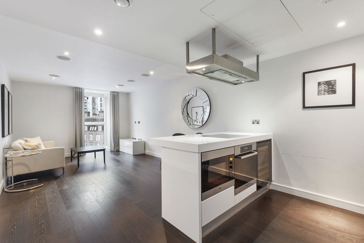 2 bedroom , Gatliff Road, Pimlico SW1W - Available