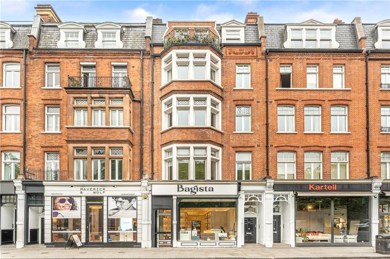 1 bedroom flat, Brompton Road, Knightsbridge SW3 - Available