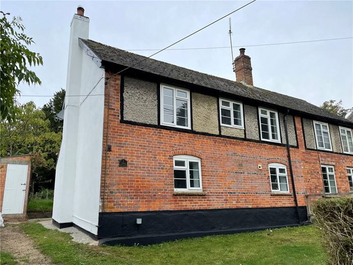 3 bedroom cottage, Milton Lilbourne, Pewsey SN9