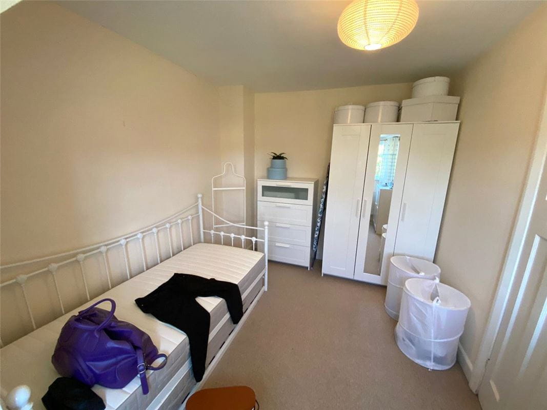 3 bedroom cottage, New Cottages, Redenham SP11 - Let Agreed