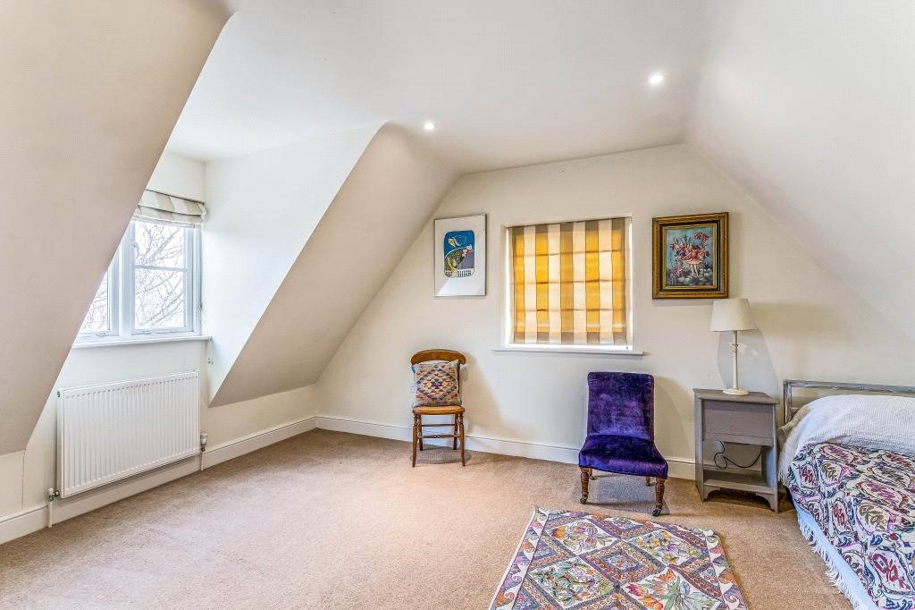 3 bedroom house, Pewsey Road, Upavon SN9