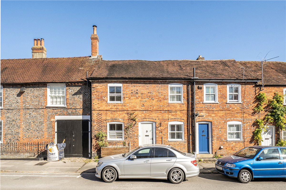 1 bedroom cottage, St. Martins, Marlborough SN8 - Available