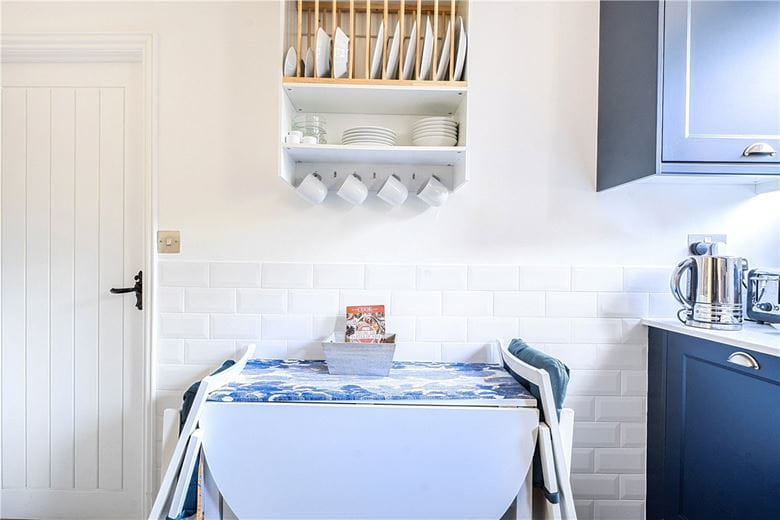 1 bedroom cottage, St. Martins, Marlborough SN8 - Available