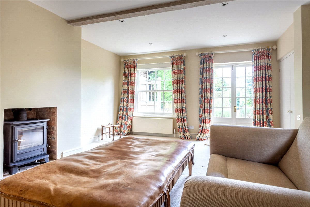 8 bedroom house, Oxenwood, Marlborough SN8 - Available