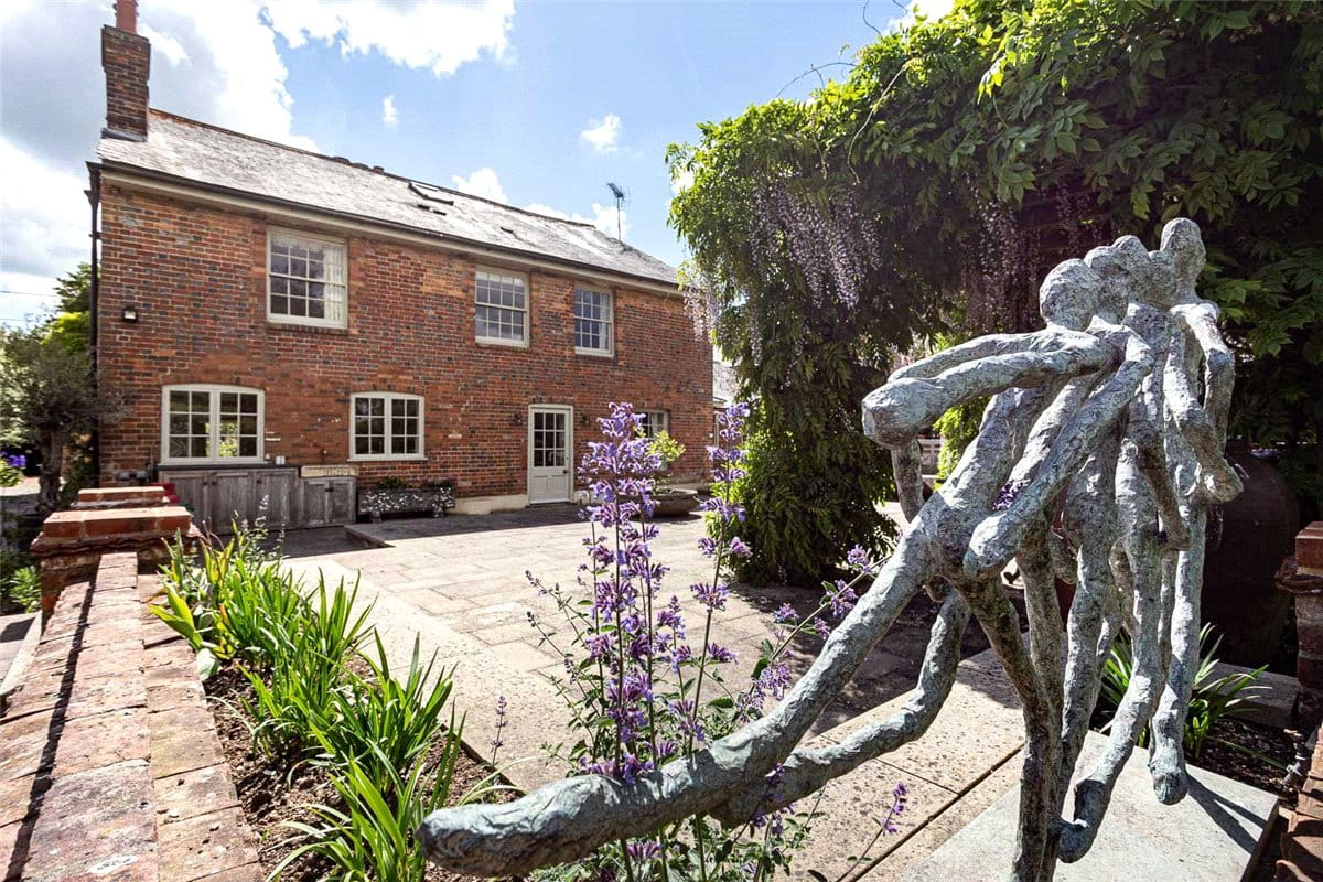 8 bedroom house, Oxenwood, Marlborough SN8 - Available