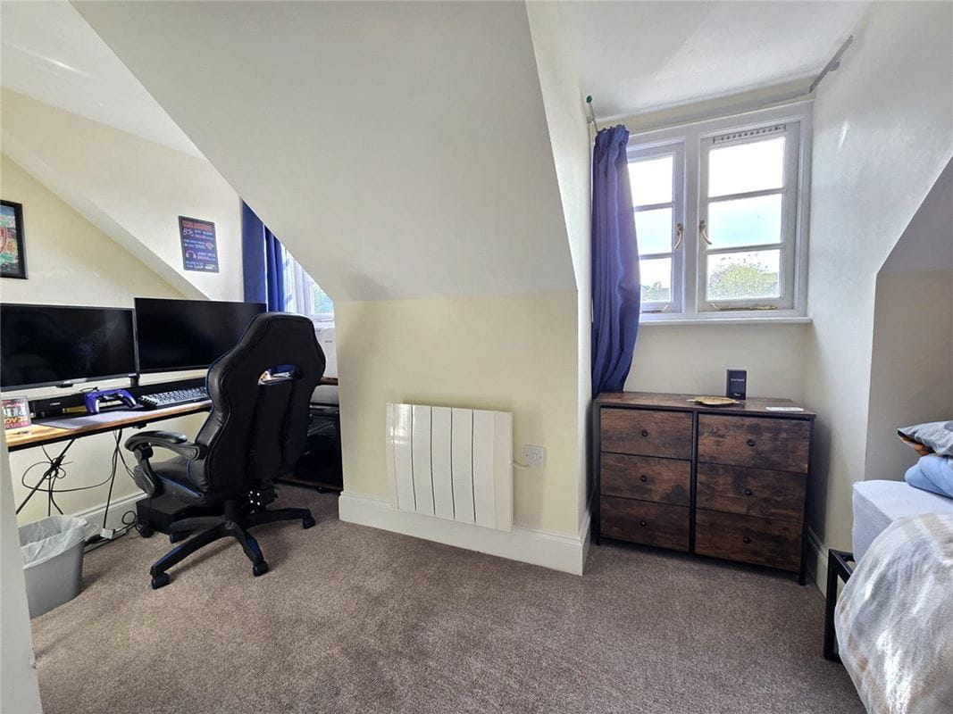3 bedroom house, Post Office Lane, Pewsey SN9 - Available