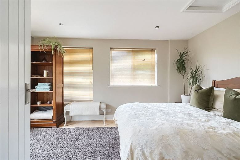 4 bedroom house, Forge Lane, West Overton SN8 - Sold STC